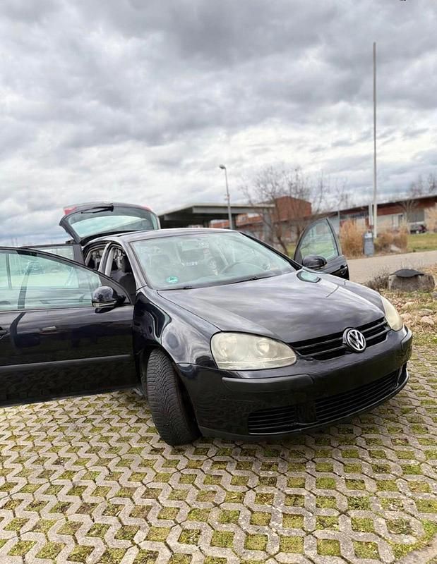 Gebraucht VW Golf IV 75 PS (55 kW) 2004 Schwarz Limousine