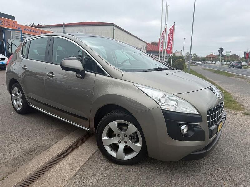 Gebraucht Peugeot 3008 Premium 120 PS (88 kW) 2009 Grau Kombi