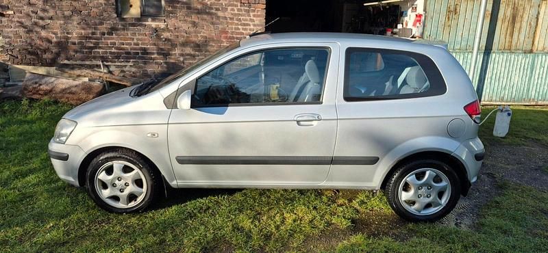 Gebraucht Hyundai Getz 82 PS (60 kW) 2003 Silber Kleinwagen