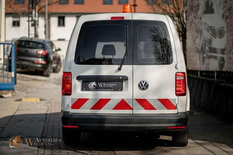 Gebraucht VW Caddy Maxi 125 PS (91 kW) 2019 Candyweiss Van / Kleinbus