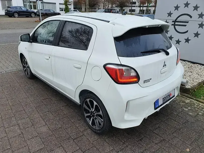 Usata Mitsubishi Space Star Select+ 80 CV (58 kW) 2021 Bianco Berlina