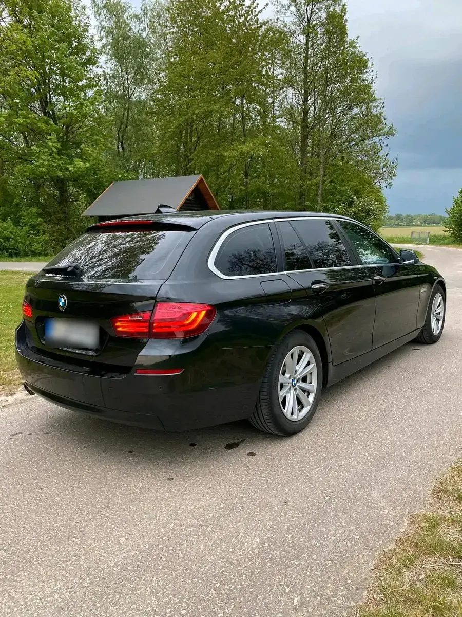 Second-hand BMW 520 190 CP (139 kW) 2015 Negru Break
