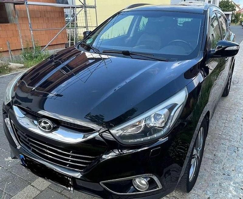 Schwarz Gebraucht 2015 Hyundai ix35 Trend SUV | 8.500 € (Guter Preis) - Bild 1/4