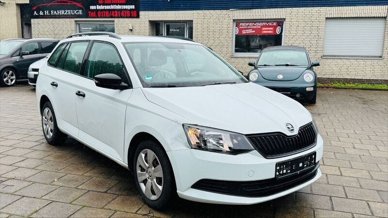 Weiß Gebraucht 2015 Skoda Fabia Active Kombi | 3.750 € (Guter Preis) - Bild 1/4
