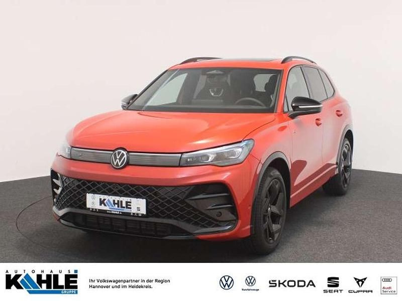 Rot Gebraucht 2024 VW Tiguan R-line SUV | 38.990 € (Superpreis) - Bild 1/4