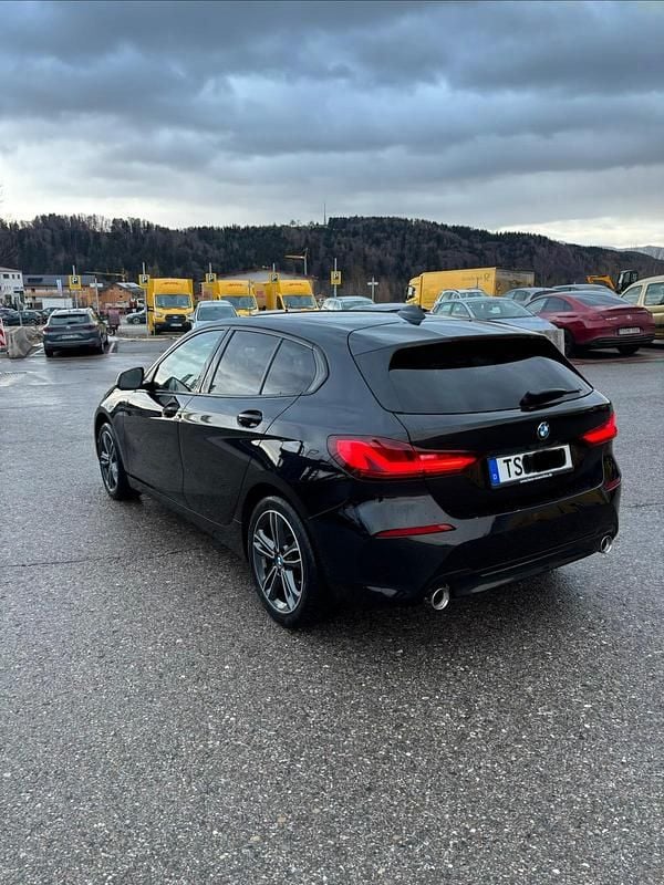Gebraucht BMW 118 Sport Line 150 PS (110 kW) 2020 Schwarz Kleinwagen