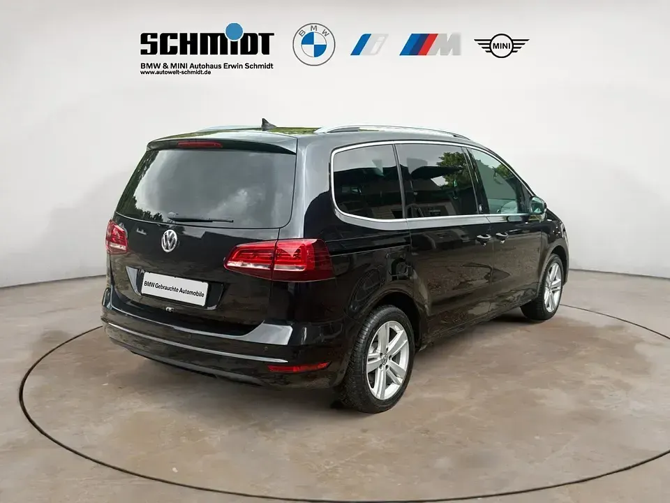 Gebraucht VW Sharan Highline 184 PS (135 kW) 2016 (schwarz)  deep black perleffekt Van / Kleinbus