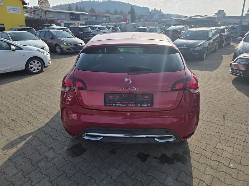 Gebraucht Citroën DS4 115 PS (84 kW) 2014 Andere farben Kleinwagen