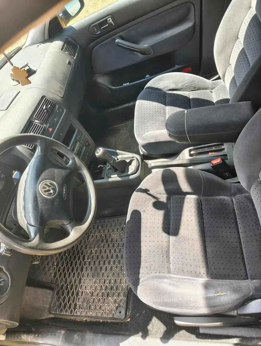 Gebraucht VW Golf IV 90 PS (66 kW) 1999 Blau Limousine