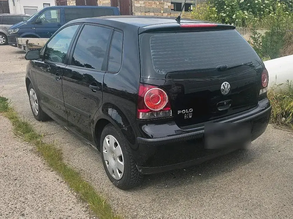 Gebraucht VW Polo 75 PS (55 kW) 2005 Schwarz Kleinwagen