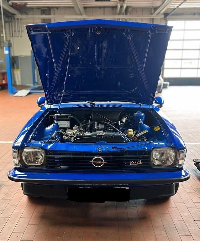 Gebraucht Opel Kadett 140 PS (102 kW) 1987 Blau Kleinwagen