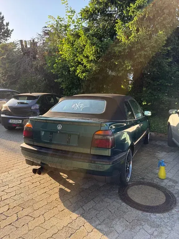 Gebraucht VW Golf Cabriolet 90 PS (66 kW) 1995 Grün Cabrio