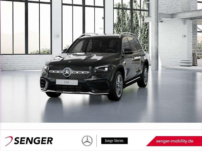 Schwarz Gebraucht 2024 Mercedes GLB200 AMG SUV | 44.980 € (Etwas zu teuer) - Bild 1/4