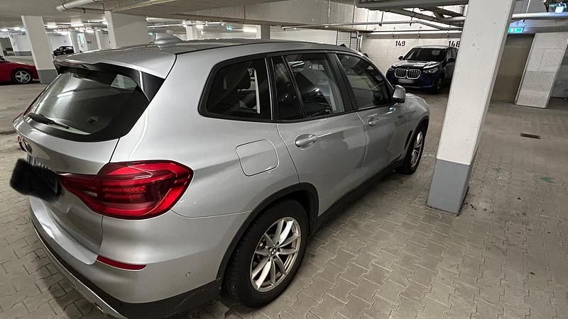 Gebraucht BMW X3 182 PS (133 kW) 2019 Silber SUV