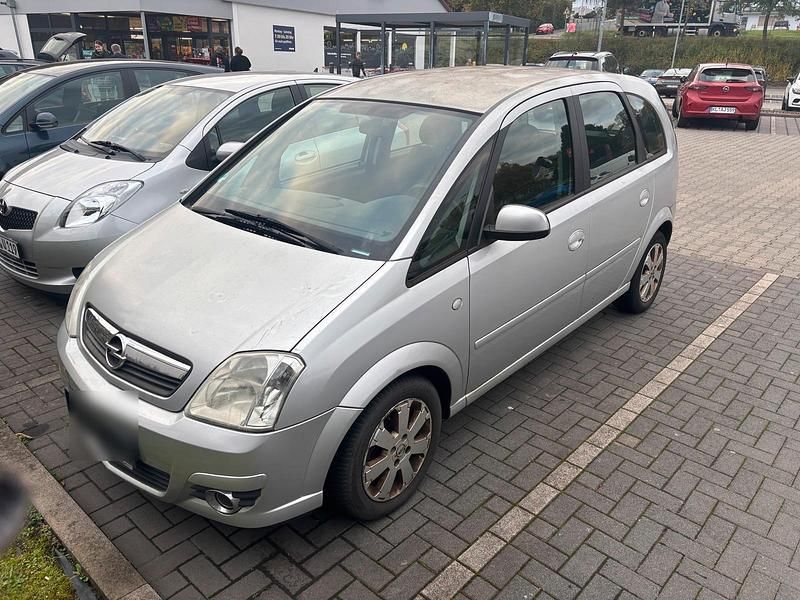 Silber Gebraucht 2006 Opel Meriva Van / Kleinbus | 1.350 € (Fairer Preis) - Bild 1/4
