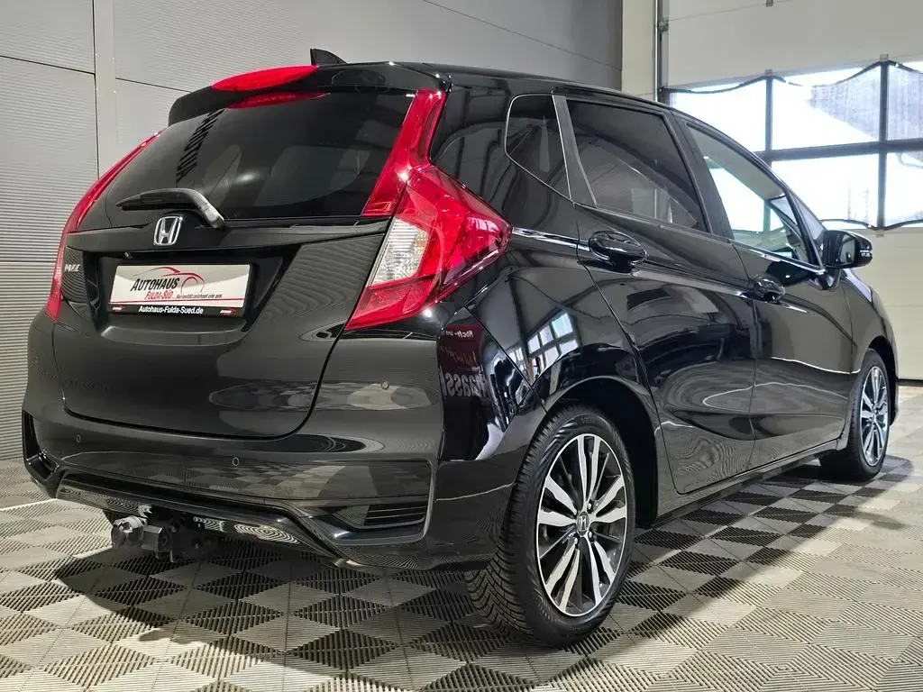 Gebraucht Honda Jazz Elegance 102 PS (75 kW) 2018 Schwarz Kleinwagen
