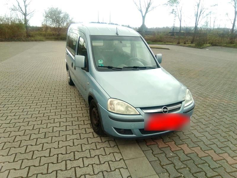 Gebraucht Opel Combo 88 PS (64 kW) 2003 Blau Van / Kleinbus