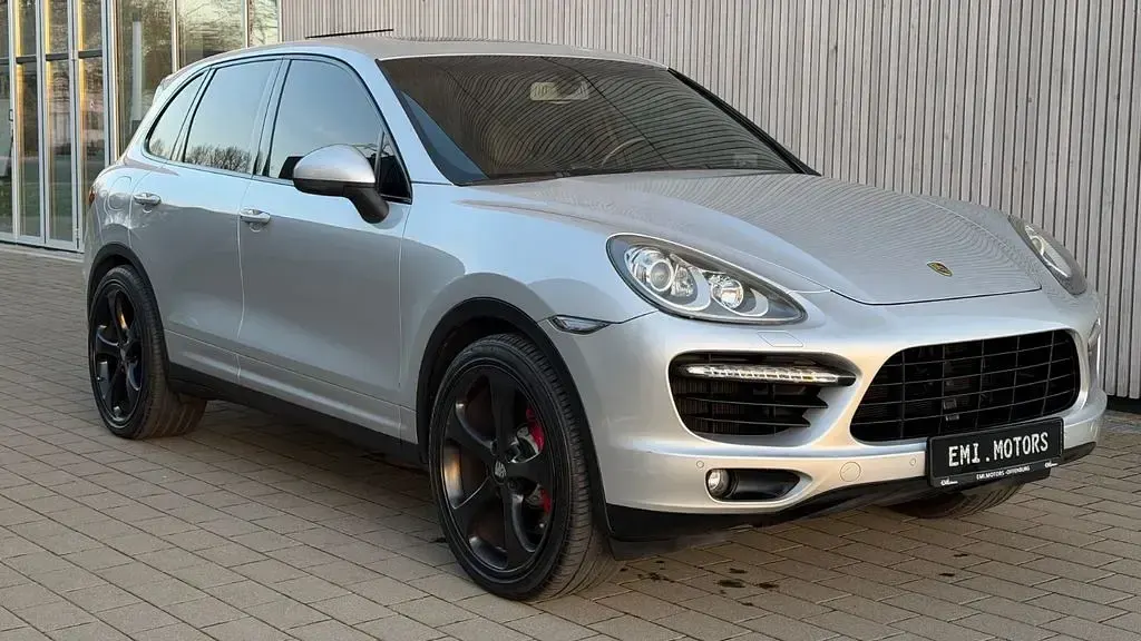 Gebraucht Porsche Cayenne Turbo 500 PS (367 kW) 2011 Silber SUV