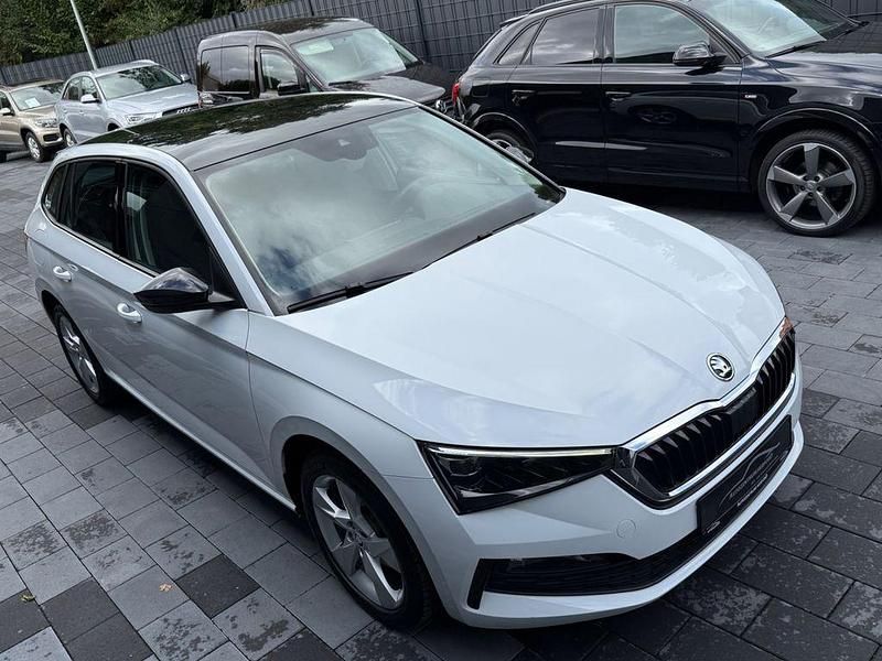 Gebraucht Skoda Scala Style 150 PS (110 kW) 2019 Weiß Kleinwagen