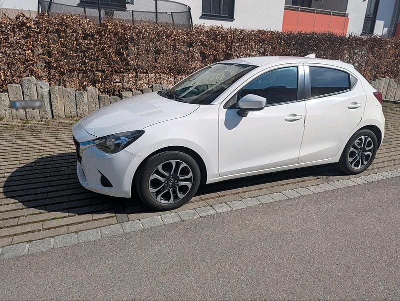 Gebraucht Mazda 2 75 PS (55 kW) 2017 Weiß Limousine