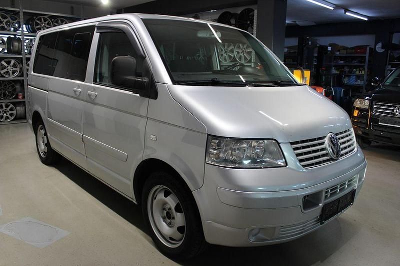 Gebraucht VW Multivan 174 PS (127 kW) 2003 Silber Van / Kleinbus
