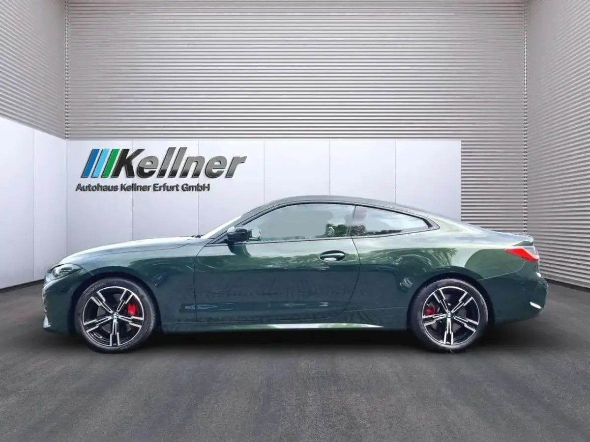 Gebraucht BMW 430 M Sport 286 PS (210 kW) 2024 Sanremo green met. Coupé