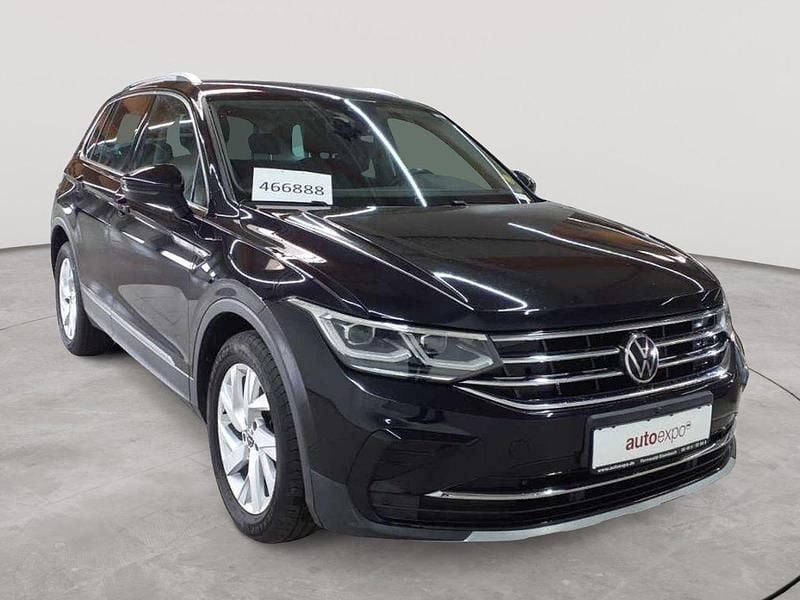 Gebraucht VW Tiguan Elegance 150 PS (110 kW) 2021 Deep black perleffekt SUV