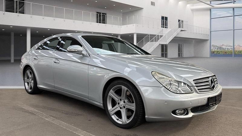 Silber Gebraucht 2005 Mercedes CLS350 Limousine | 6.999 € (Superpreis) - Bild 1/4