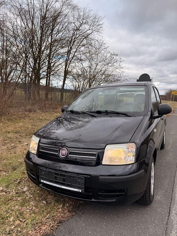 Gebraucht Fiat Panda 60 PS (44 kW) 2010 Schwarz Kleinwagen