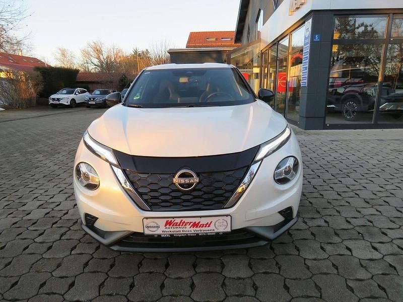 Gebraucht Nissan Juke Tekna 143 PS (105 kW) 2022 Brilliant white (m) SUV