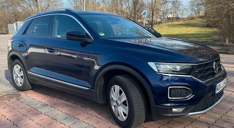 Gebraucht VW T-Roc 150 PS (110 kW) 2019 Blau SUV