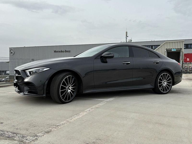 Grau Gebraucht 2019 Mercedes CLS350 Coupé | 40.990 € (Fairer Preis) - Bild 1/4