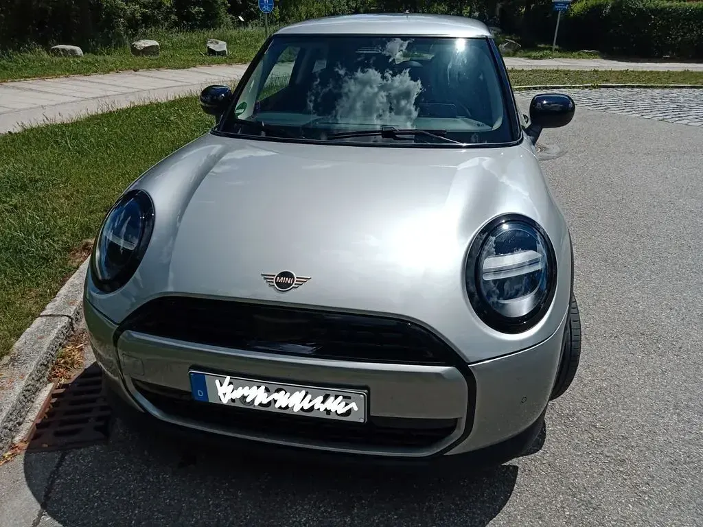 Gebraucht Mini Cooper 114 kW (156 PS) 2025 Grau Kleinwagen