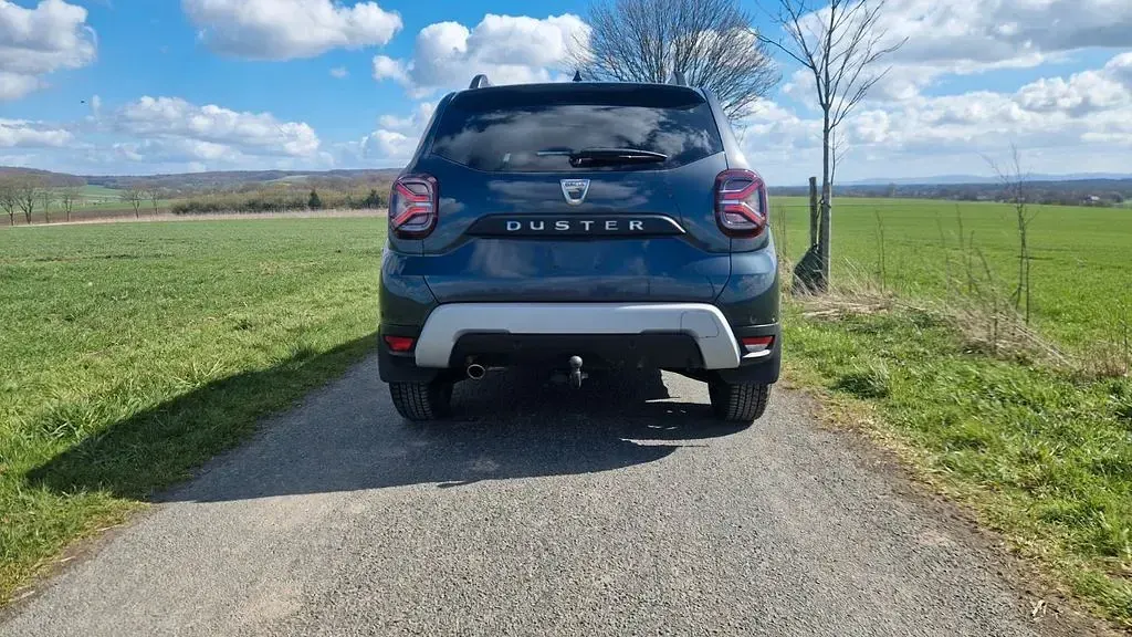 Gebraucht Dacia Duster Prestige 131 PS (96 kW) 2023 Grau SUV