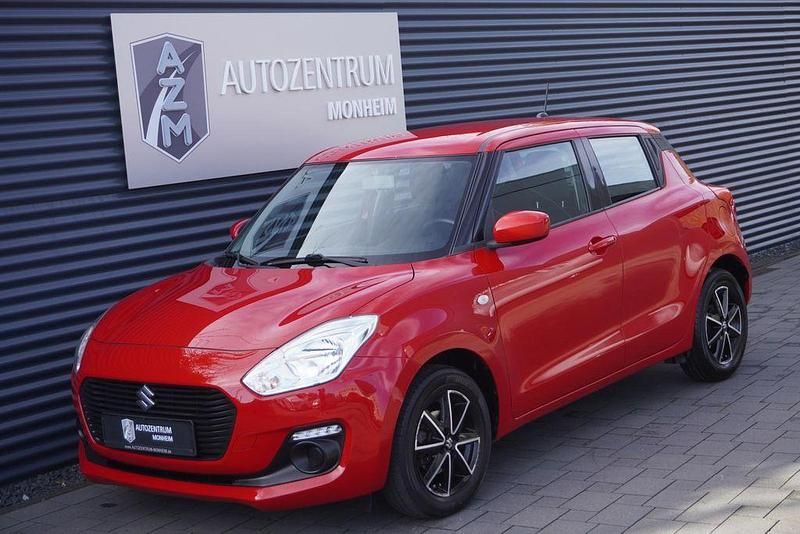 Gebraucht Suzuki Swift 90 PS (66 kW) 2018 Rot Kleinwagen