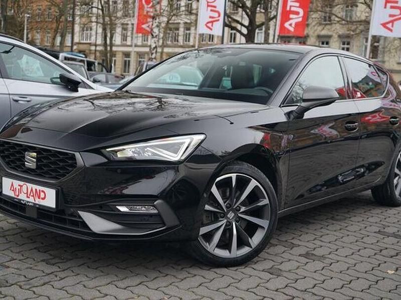 Gebraucht Seat Leon FR 204 PS (150 kW) 2020 Schwarz Limousine