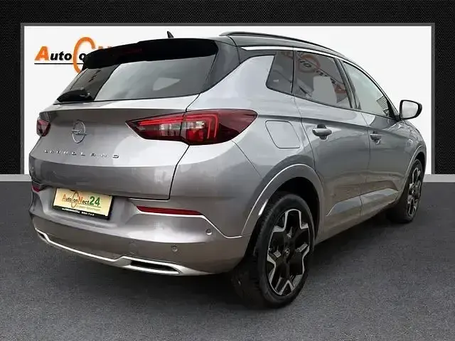 Gebraucht Opel Grandland X Ultimate 131 PS (96 kW) 2024 Grau artense / dach schwarz SUV