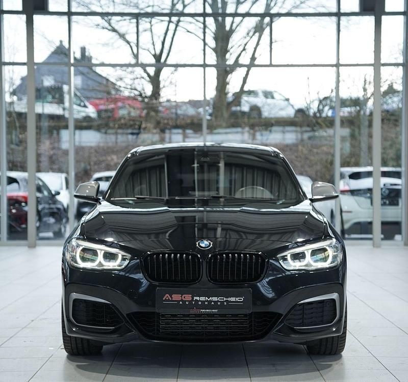 Używany BMW M135 Performance 327 KM (240 kW) 2016 Czarny Hatchback