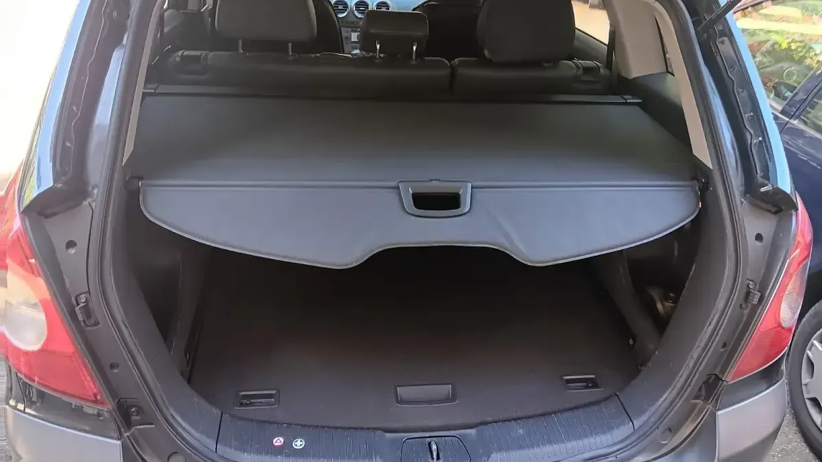 Gebraucht Opel Antara 105 PS (77 kW) 2008 Schwarz SUV