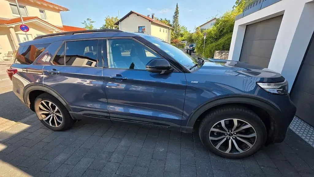 Gebraucht Ford Explorer ST-Line 457 PS (336 kW) 2021 Blau SUV
