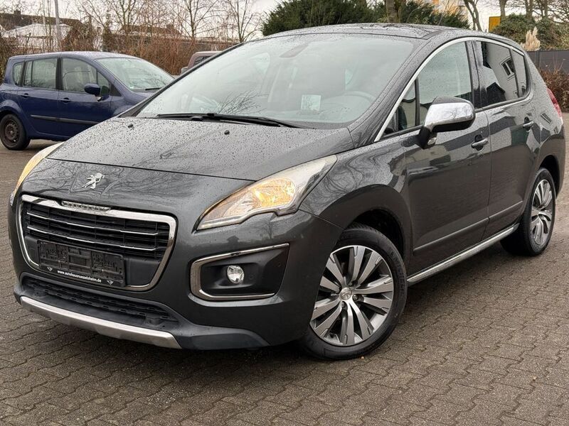 Grau Gebraucht 2016 Peugeot 3008 Allure Van / Kleinbus | 8.770 € (Superpreis) - Bild 1/4