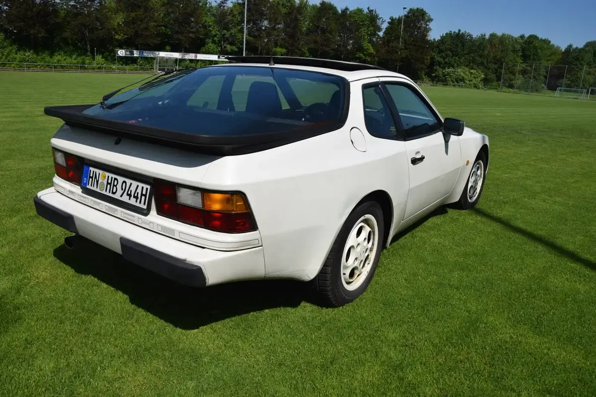 Gebraucht Porsche 944 150 PS (110 kW) 1986 Weiß Coupé