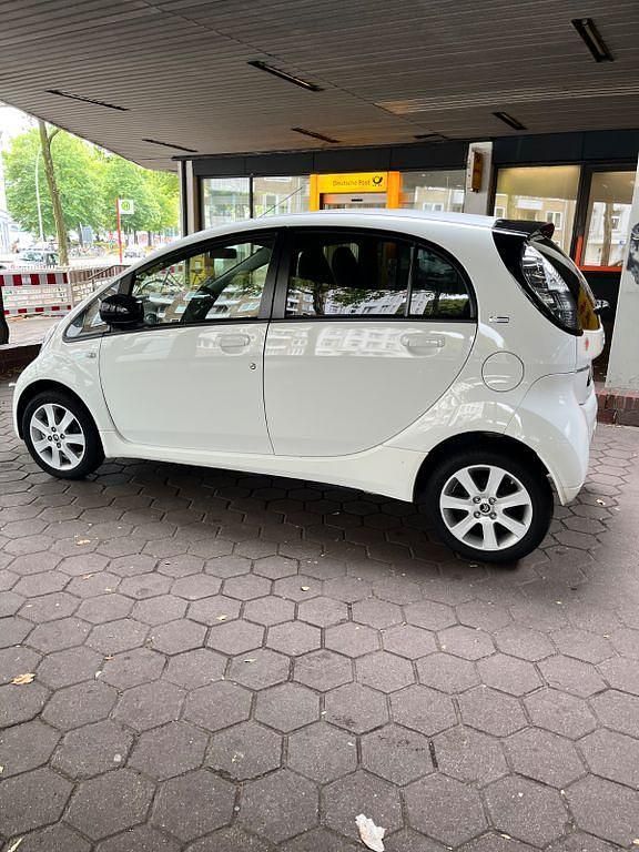 Weiß Gebraucht 2018 Citroën C-zero Kleinwagen | 6.000 € (Fairer Preis) - Bild 1/4