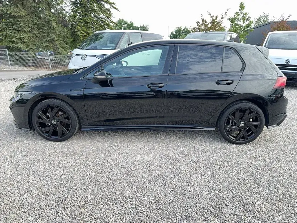 Gebraucht VW Golf VIII R-line 150 PS (110 kW) 2024 Schwarz Limousine