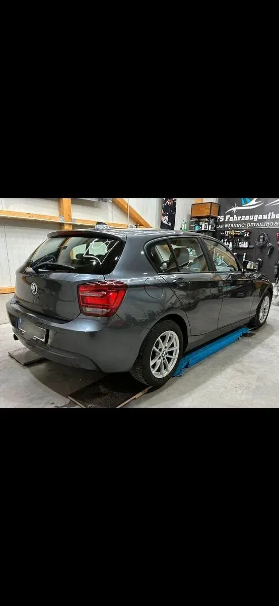 Gebraucht BMW 116 Advantage 136 PS (100 kW) 2014 Grau Kleinwagen