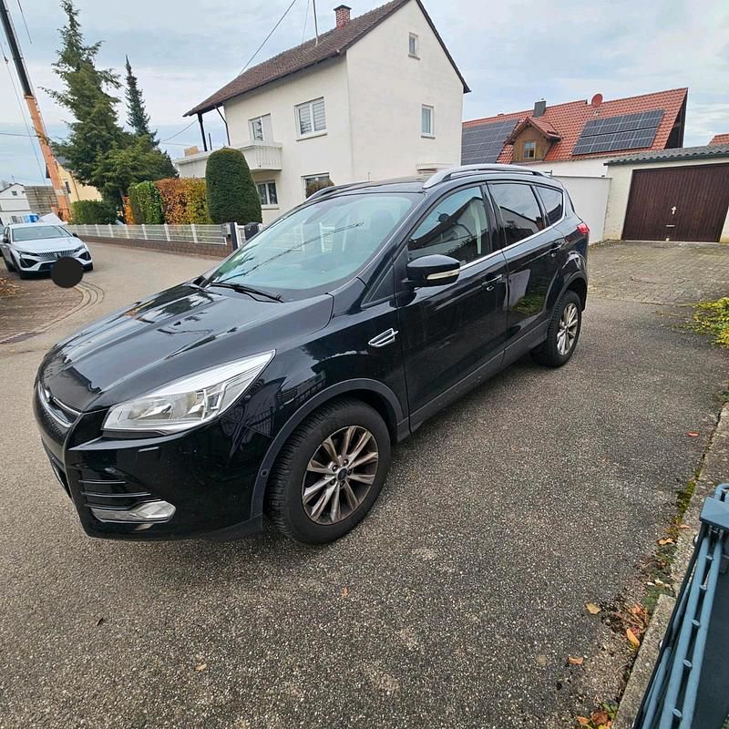 Schwarz Gebraucht 2015 Ford Kuga SUV | 8.700 € (Fairer Preis) - Bild 1/4