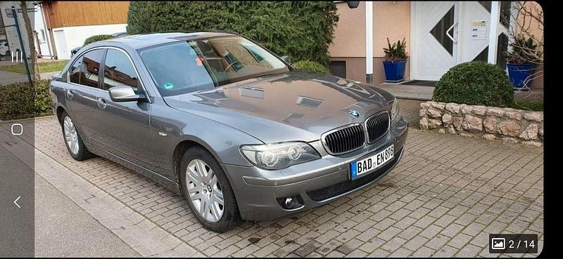 Gebraucht BMW 740 306 PS (225 kW) 2006 Grau Limousine