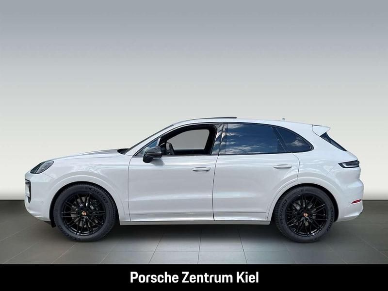Neu Porsche Cayenne GTS 500 PS (367 kW) 2026 Kreide SUV