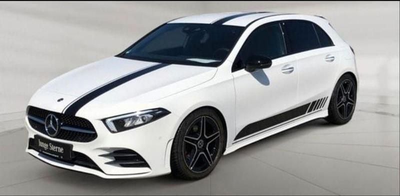 Weiß Gebraucht 2018 Mercedes A45 AMG AMG Limousine | 27.000 € - Bild 1/4