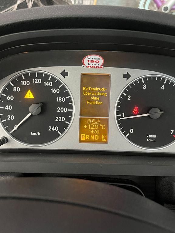 Gold Gebraucht 2007 Mercedes B170 Van / Kleinbus | 2.000 € (Guter Preis) - Bild 1/4
